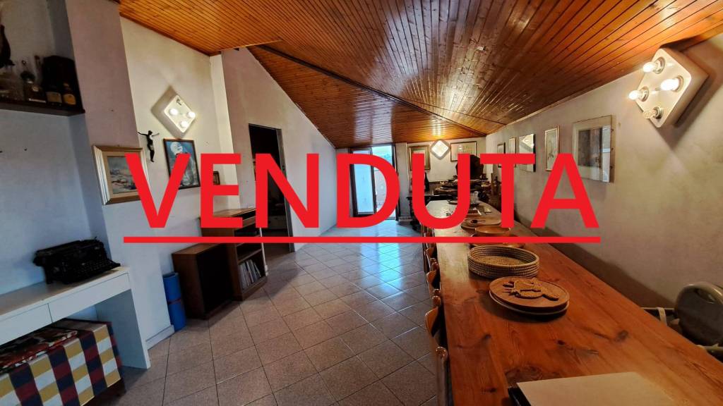 appartamento in vendita a Cassano Magnago
