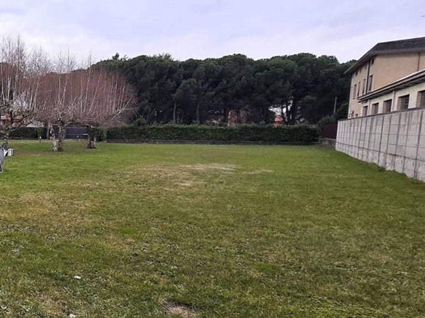 terreno edificabile in vendita a Cassano Magnago