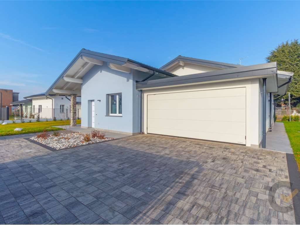 casa indipendente in vendita a Cassano Magnago