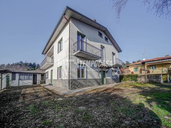 casa indipendente in vendita a Cassano Magnago