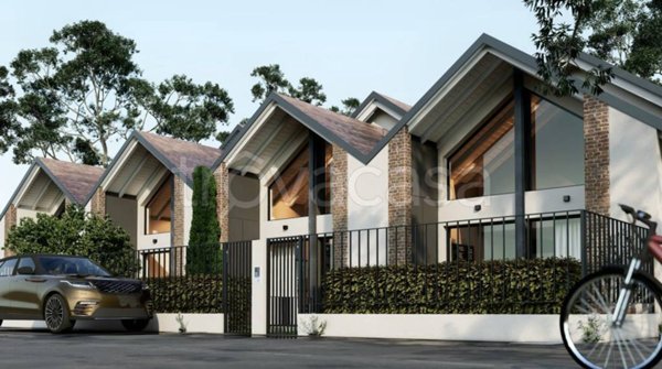 casa indipendente in vendita a Cassano Magnago