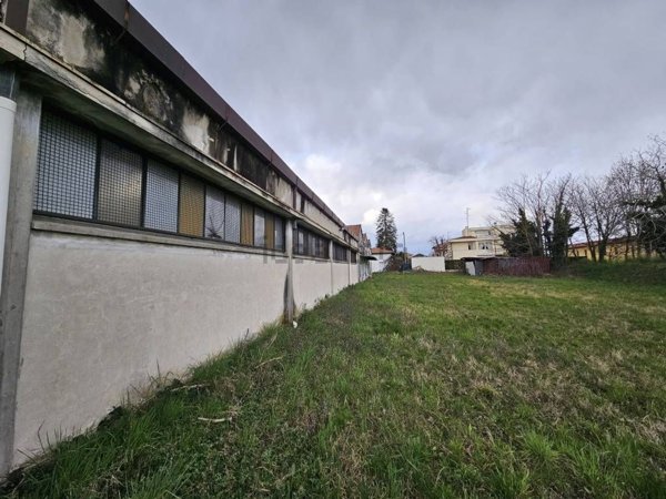 capannone in vendita a Cassano Magnago