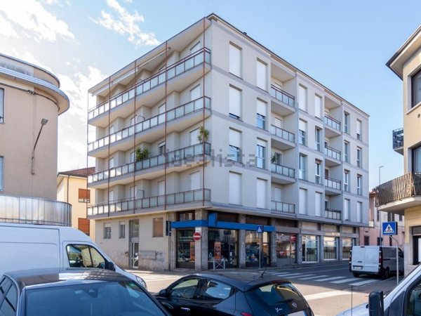 appartamento in vendita a Cassano Magnago