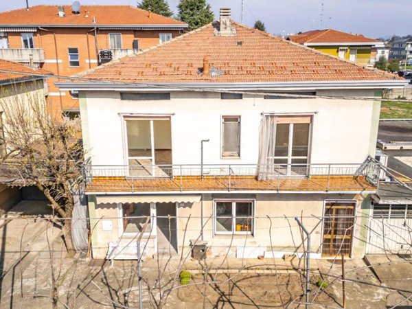casa indipendente in vendita a Cassano Magnago