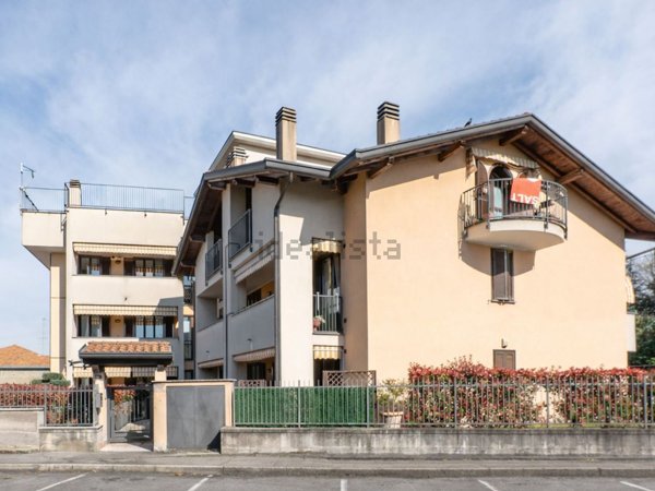 appartamento in vendita a Cassano Magnago