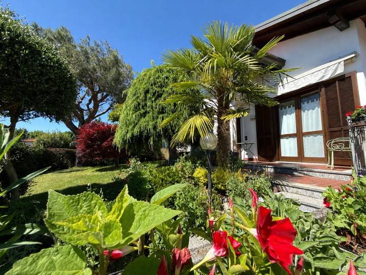 casa indipendente in vendita a Cassano Magnago