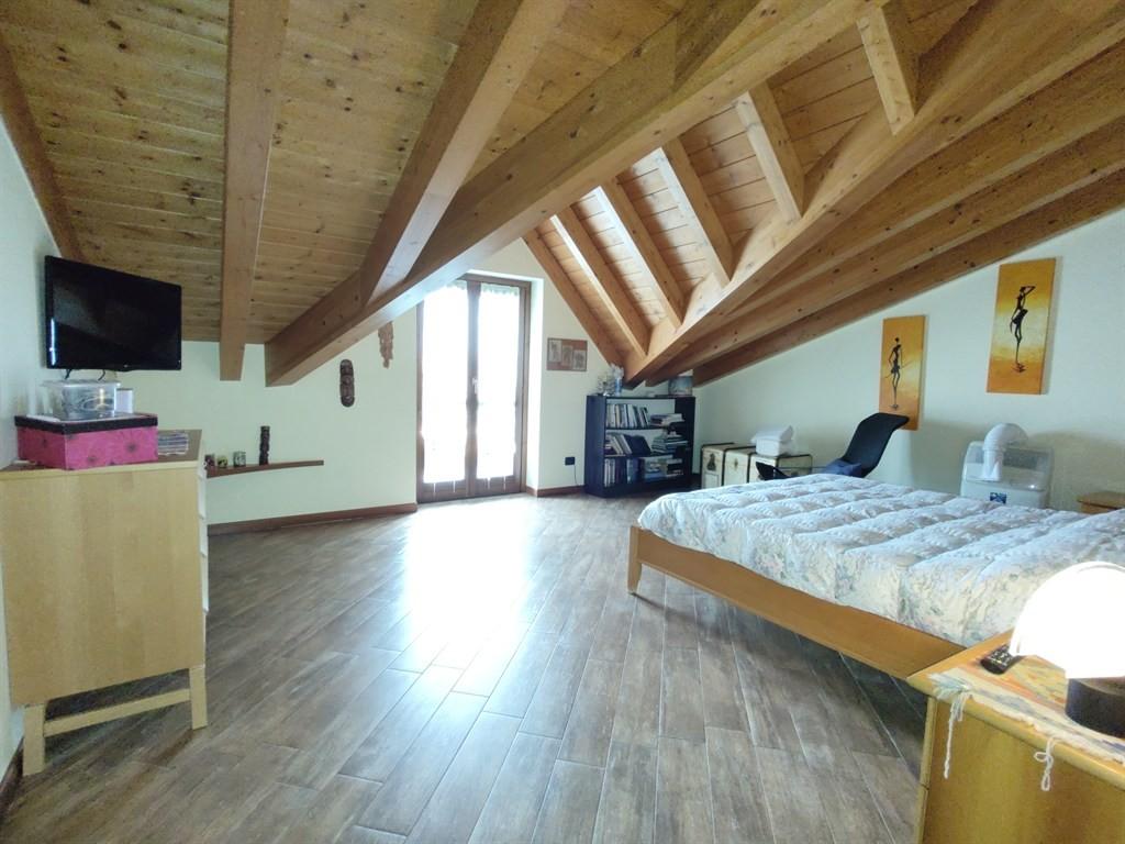 casa indipendente in vendita a Cassano Magnago