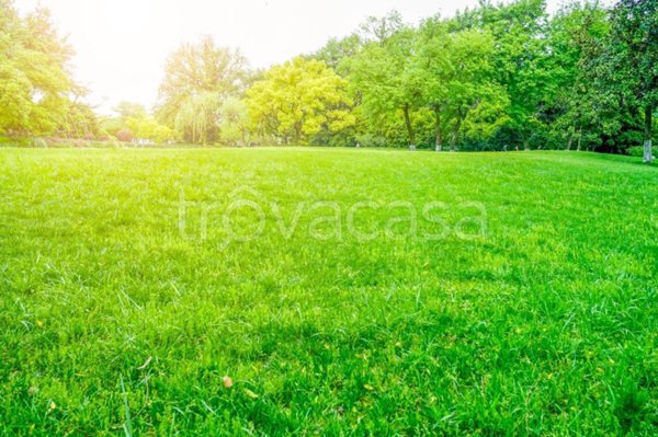 terreno edificabile in vendita a Cassano Magnago