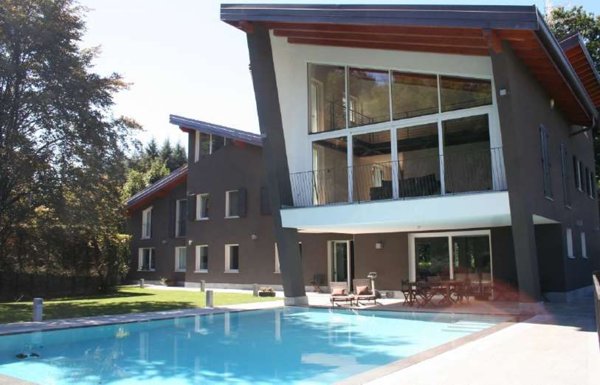 casa indipendente in vendita a Cassano Magnago
