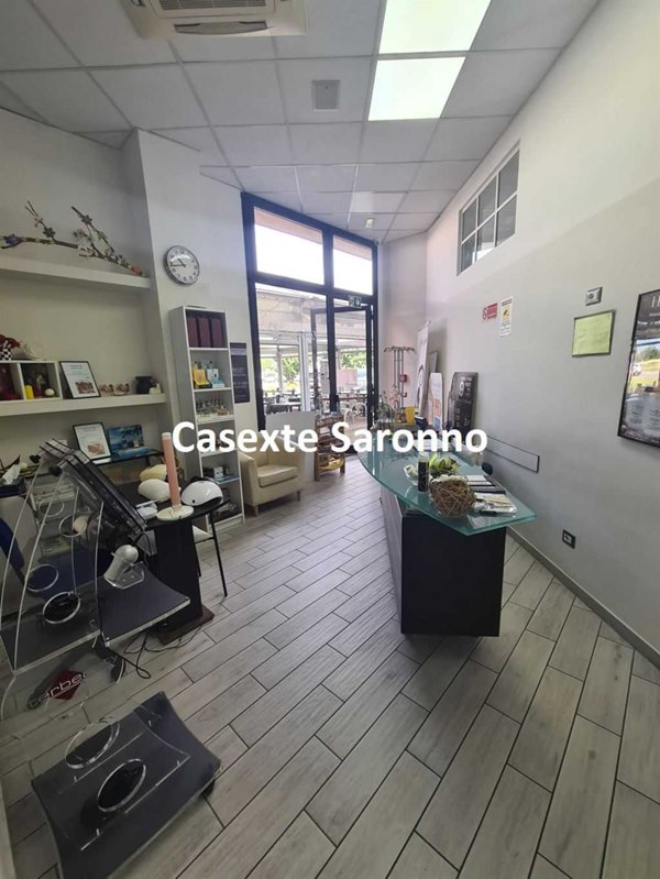 attivita commerciale in vendita a Cassano Magnago