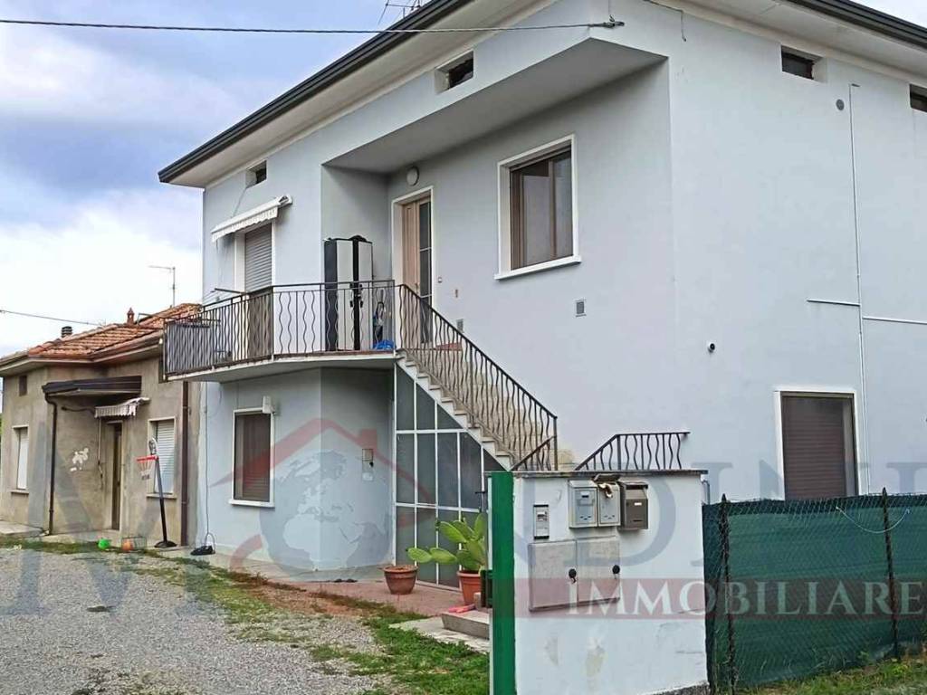 appartamento in vendita a Cassano Magnago