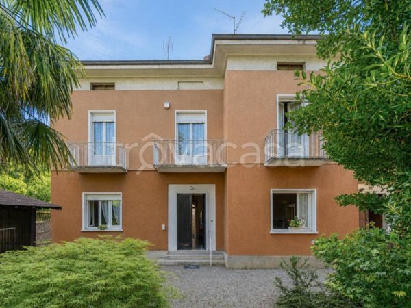 casa indipendente in vendita a Cassano Magnago