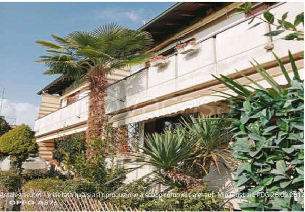 casa indipendente in vendita a Cassano Magnago