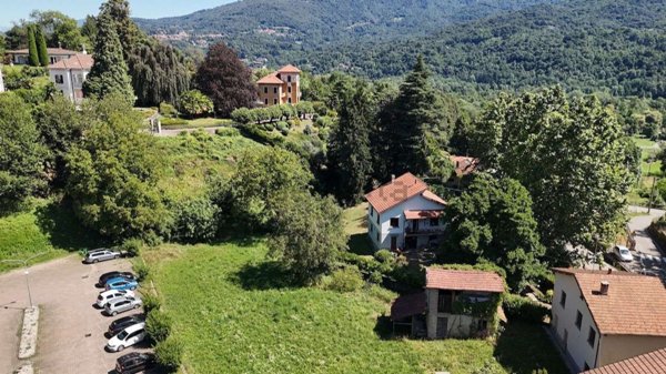 terreno edificabile in vendita a Cassano Valcuvia