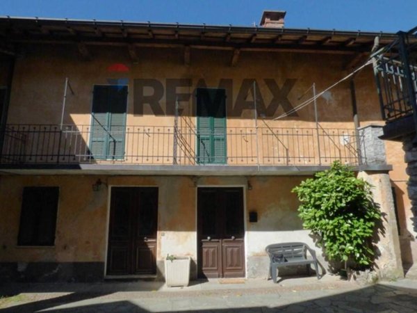 appartamento in vendita a Cassano Valcuvia