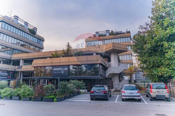 ufficio in vendita a Castellanza