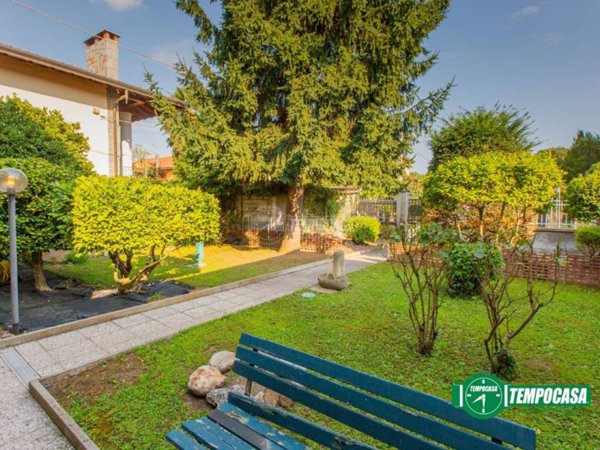 casa indipendente in vendita a Castellanza