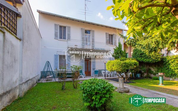 casa indipendente in vendita a Castellanza