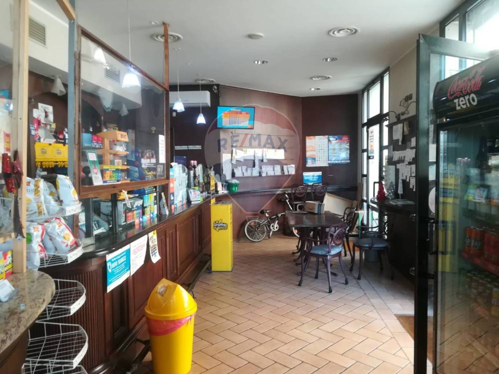 negozio in vendita a Castellanza