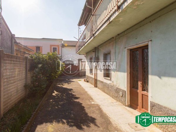 casa indipendente in vendita a Castellanza