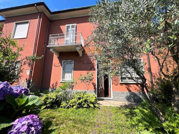 casa indipendente in vendita a Castellanza