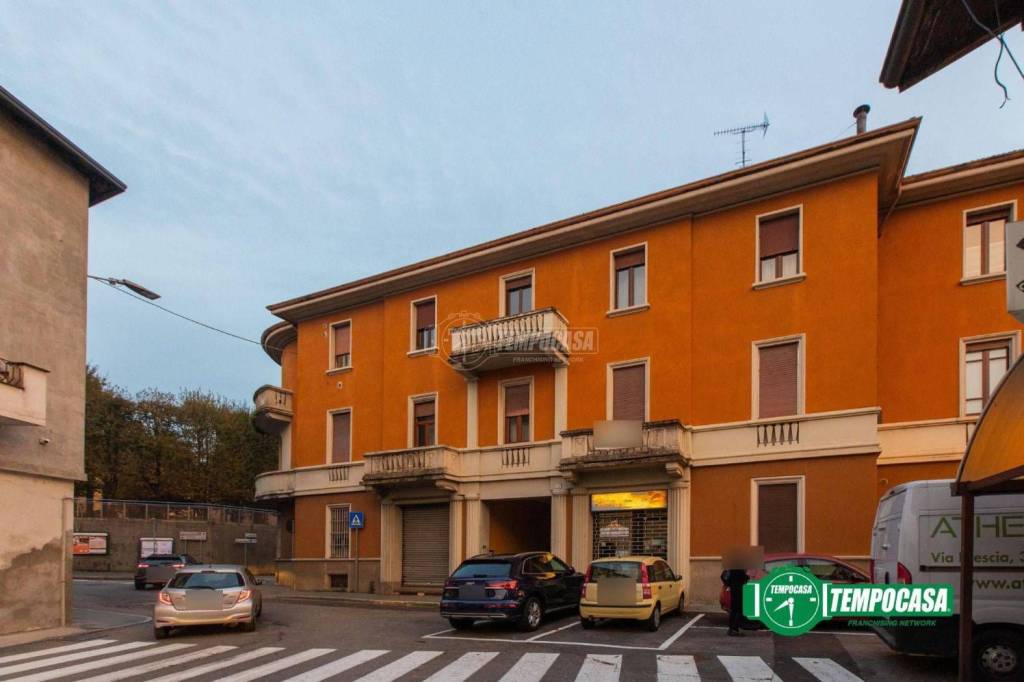 appartamento in vendita a Castellanza in zona Castegnate
