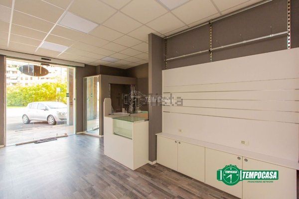 appartamento in vendita a Castellanza in zona Buon Gesù