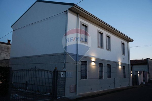 casa indipendente in vendita a Castellanza