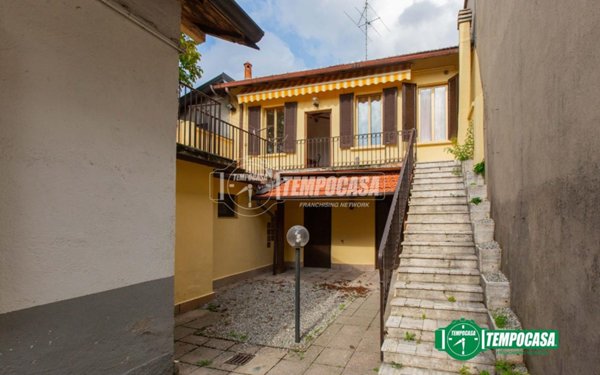 casa indipendente in vendita a Castellanza