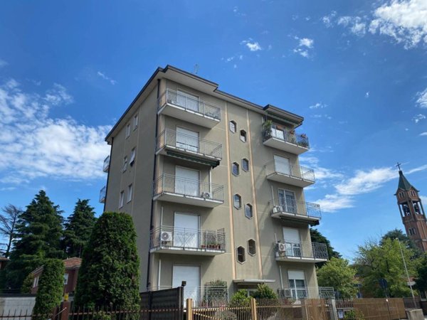 appartamento in vendita a Castellanza in zona Castegnate