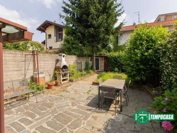 casa indipendente in vendita a Castellanza