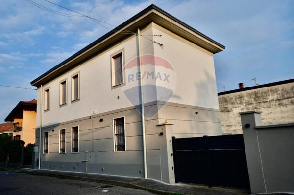 casa indipendente in vendita a Castellanza