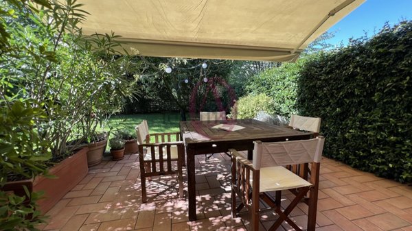 casa indipendente in vendita a Castellanza