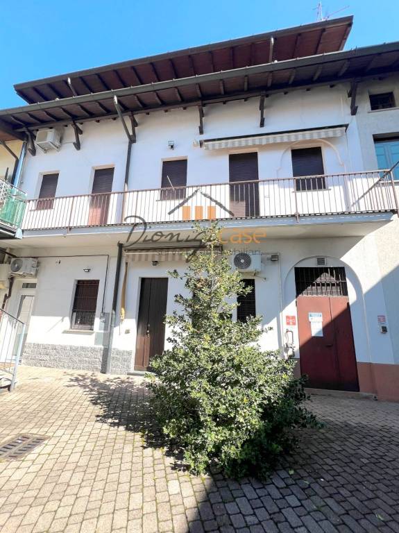 casa indipendente in vendita a Castellanza