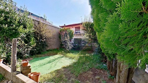 casa indipendente in vendita a Castellanza