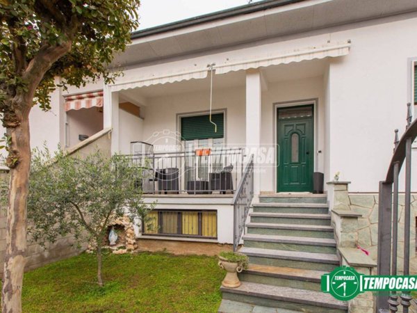 casa indipendente in vendita a Castellanza