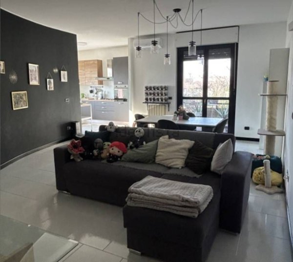 appartamento in vendita a Castellanza in zona Buon Gesù