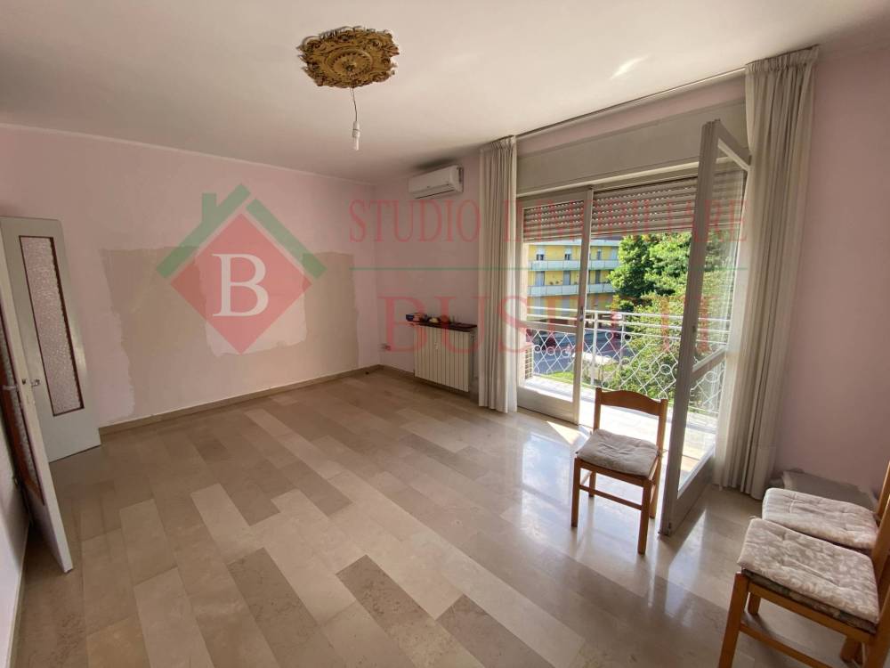 appartamento in vendita a Castellanza in zona Castegnate