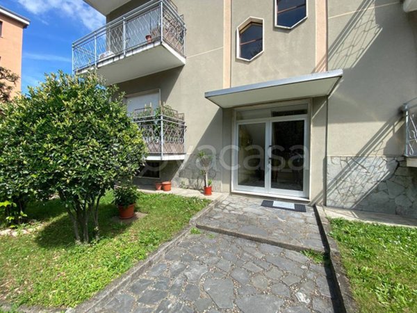 appartamento in vendita a Castellanza in zona Castegnate