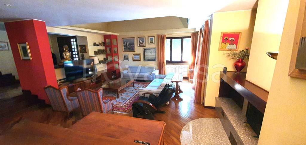 casa indipendente in vendita a Castellanza