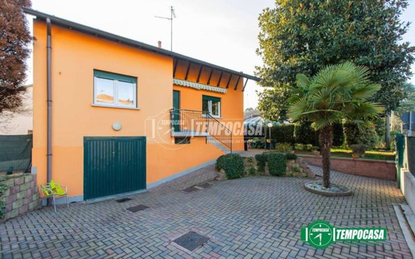 casa indipendente in vendita a Castellanza
