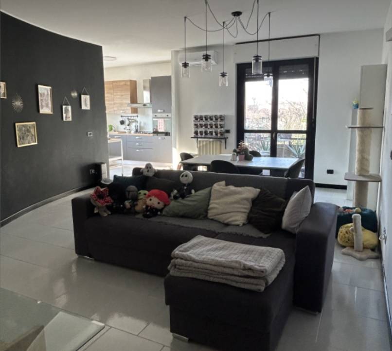 appartamento in vendita a Castellanza in zona Buon Gesù