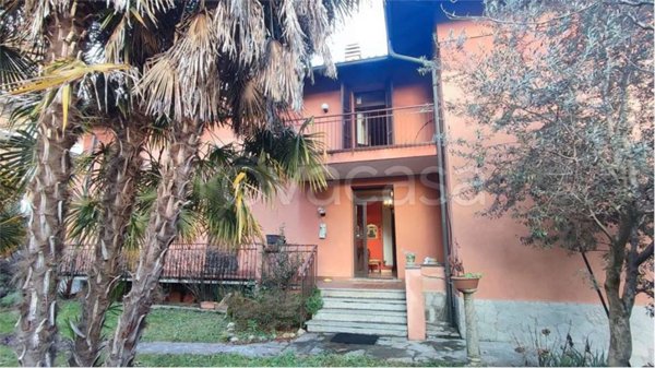 casa indipendente in vendita a Castellanza