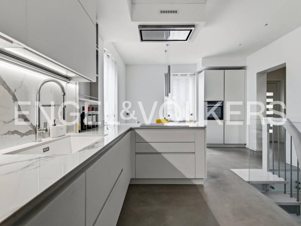 casa indipendente in vendita a Castellanza