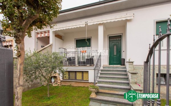 casa indipendente in vendita a Castellanza