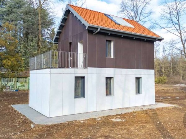 casa indipendente in vendita a Castellanza