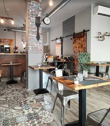 negozio in vendita a Castellanza