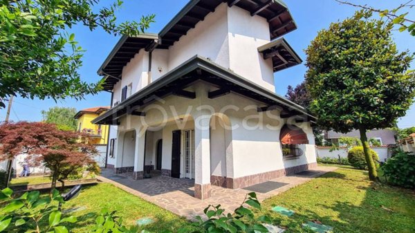 casa indipendente in vendita a Castellanza