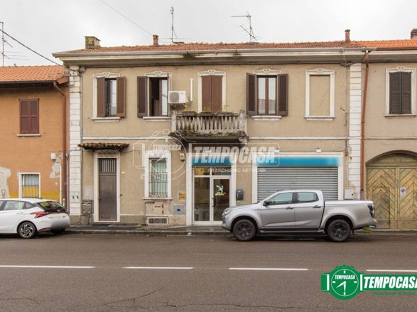 casa indipendente in vendita a Castellanza in zona Buon Gesù