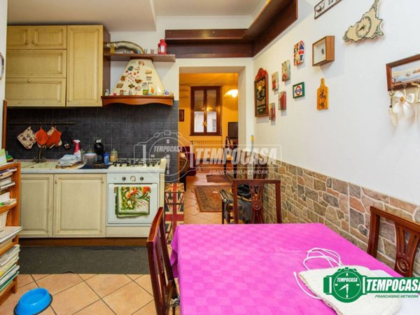 appartamento in vendita a Castellanza in zona Castegnate